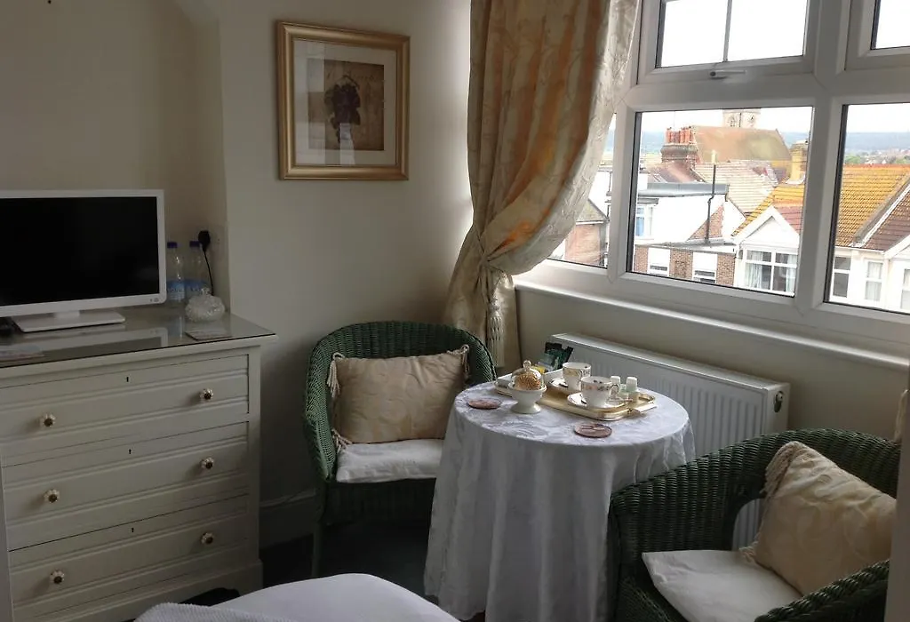 Bassets House-1